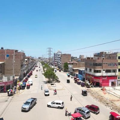 VENTA DE LOCAL COMERCIAL EN AV. FERNANDO BELAÚNDE TERRY
